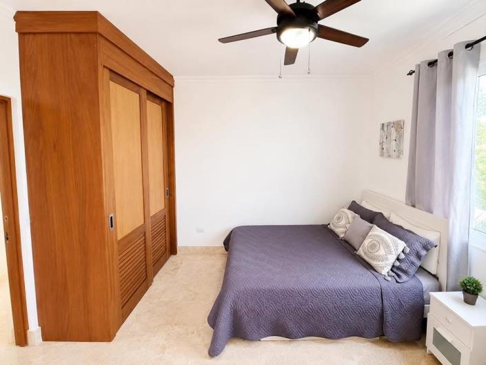 Image No.25-2 Bed Condo for sale