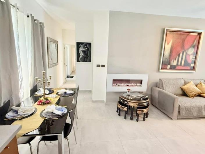 Image No.11-2 Bed Condo for sale