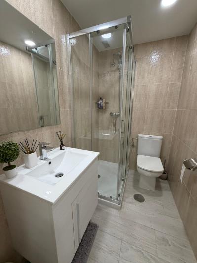 Image No.20-3 Bed Apartment for sale