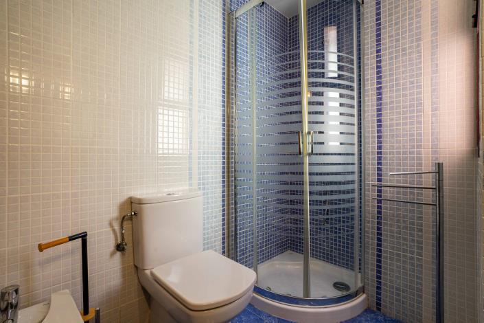 Image No.23-4 Bed House for sale