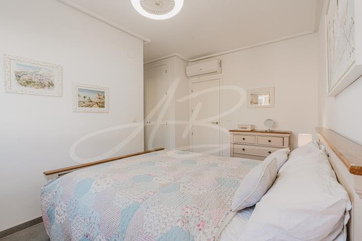 Image No.15-3 Bed Chalet for sale