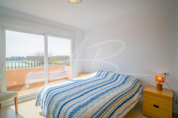 Image No.25-3 Bed Apartment for sale