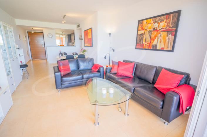 Image No.40-2 Bed Apartment for sale