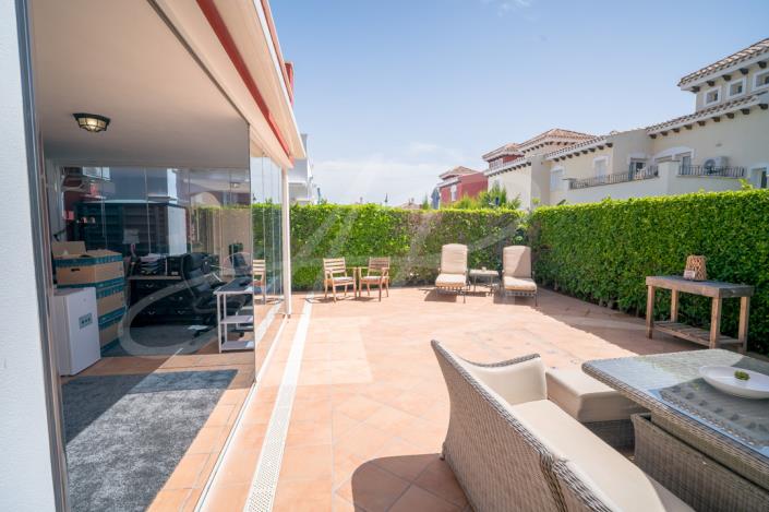 Image No.14-3 Bed Townhouse for sale