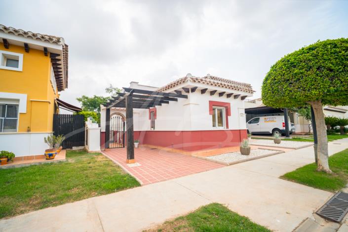 Image No.8-2 Bed Bungalow for sale