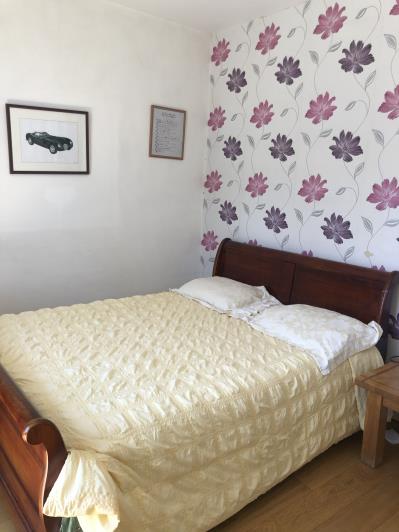 Image No.8-4 Bed House for sale