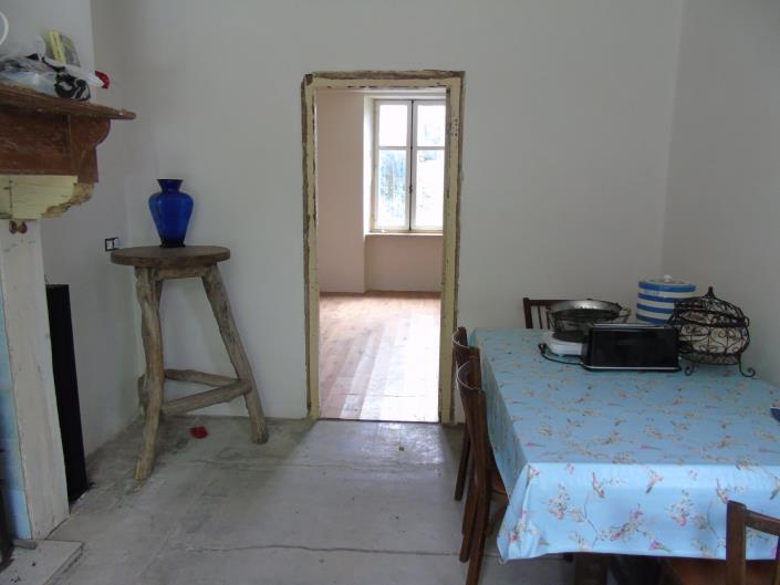 Image No.4-4 Bed Village House for sale