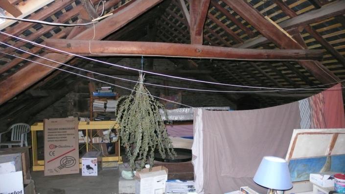 Image No.18-3 Bed Farmhouse for sale