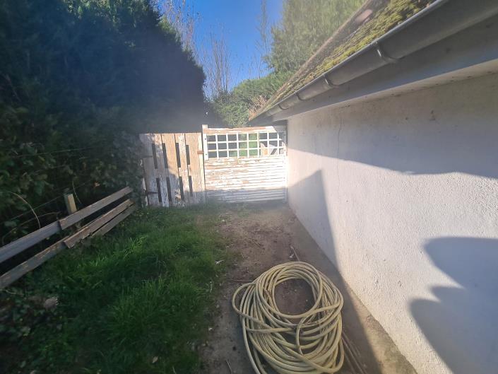 Image No.20-3 Bed Farmhouse for sale