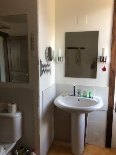 Image No.20-3 Bed Country House for sale