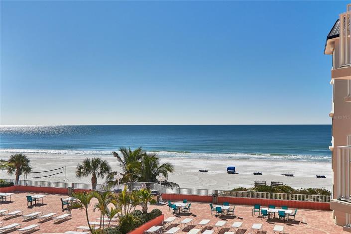 Image No.5-3 Bed Condo for sale