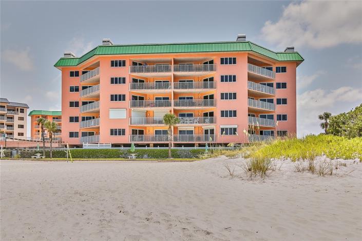 Image No.34-3 Bed Condo for sale