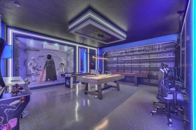 GetMedia--15-