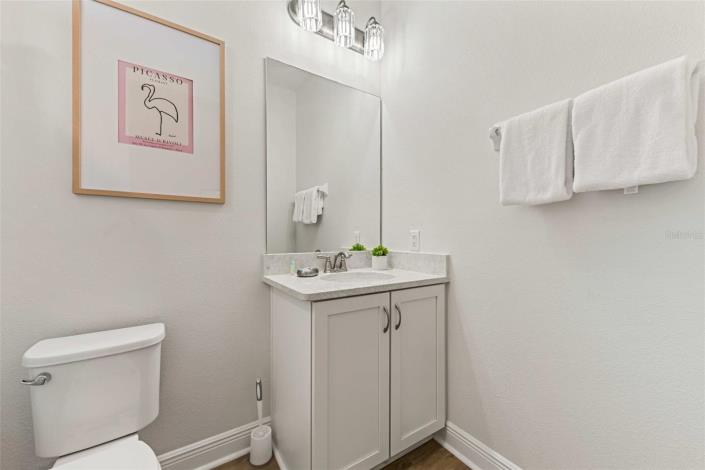 Image No.33-5 Bed House for sale