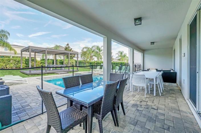 Image No.47-8 Bed House for sale
