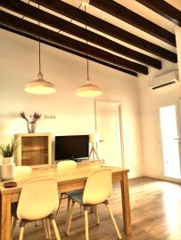 12b-High-Kitch-ceiling-table-squished