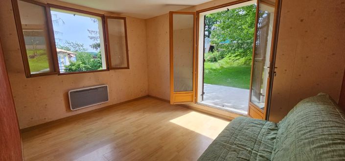 Image No.3-3 Bed House for sale