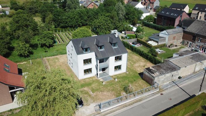 Image No.3-5 Bed House for sale