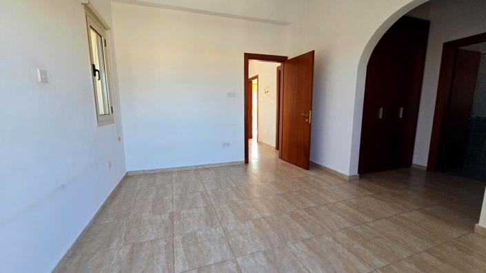 Image No.21-3 Bed Villa / Detached for sale