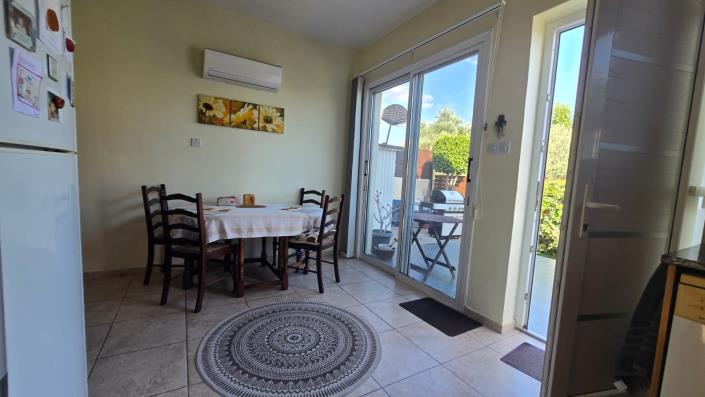 Image No.6-3 Bed Villa / Detached for sale