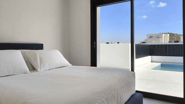 Image No.31-5 Bed House for sale