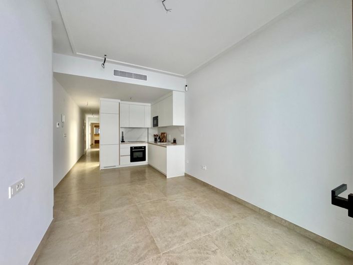 Image No.16-2 Bed Apartment for sale