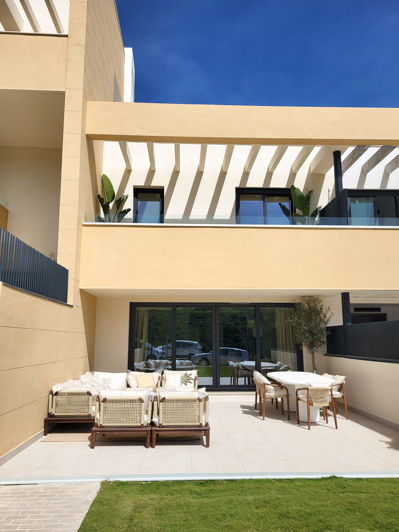 Image No.2-3 Bed Property for sale
