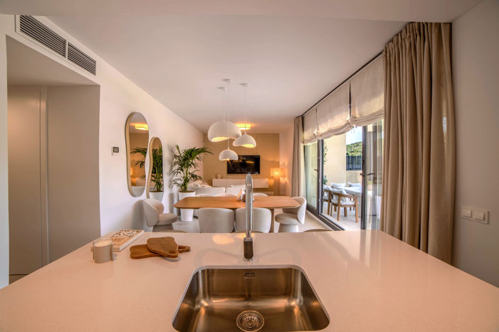 Image No.7-3 Bed Property for sale