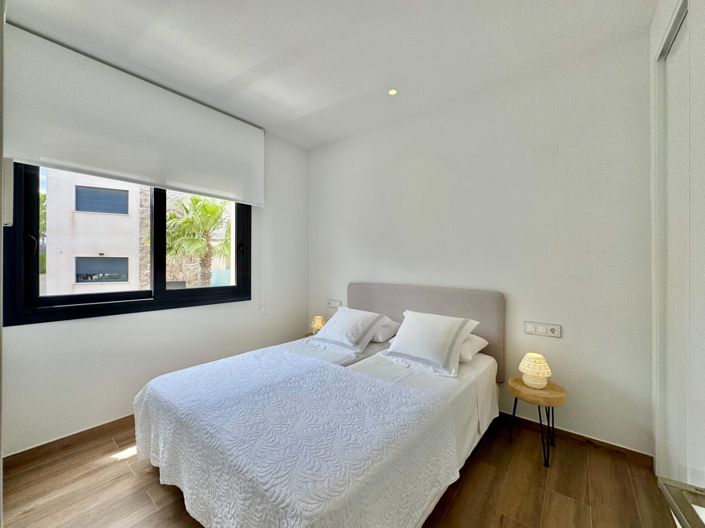 Image No.19-4 Bed Villa for sale