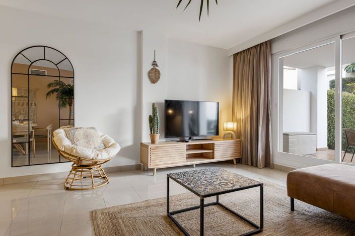 Image No.10-2 Bed Apartment for sale