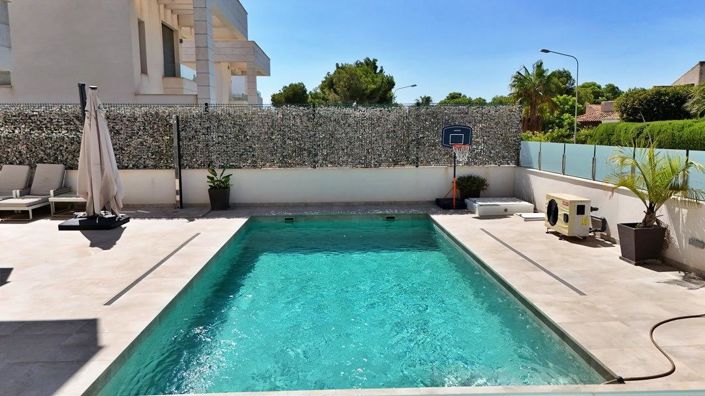 Image No.4-5 Bed Villa for sale