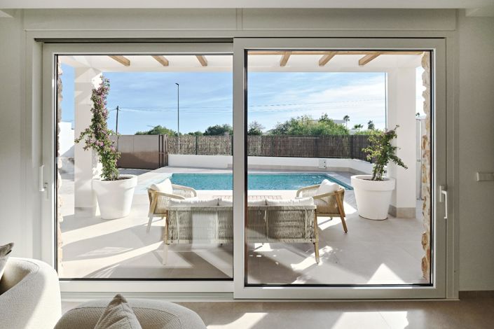 Image No.20-3 Bed Villa for sale