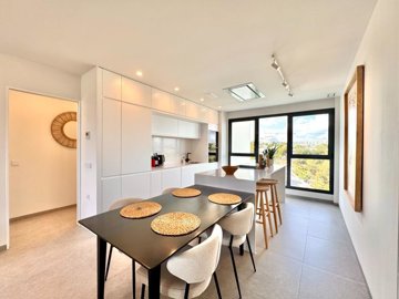 propertyimage1uf66j8ylb20260320091338