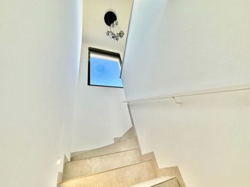 propertyimage11lqaq1ofa20260320110024
