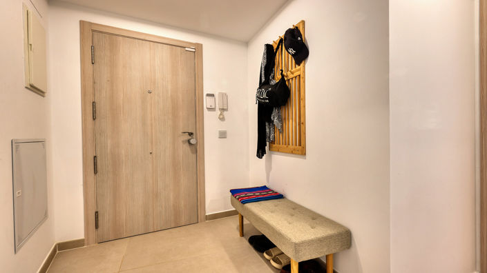 Image No.3-2 Bed Property for sale