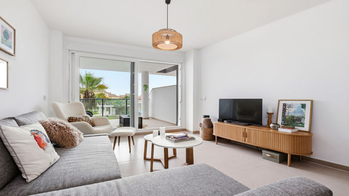 Image No.6-2 Bed Property for sale