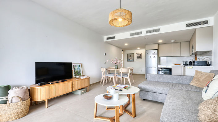 Image No.7-2 Bed Property for sale