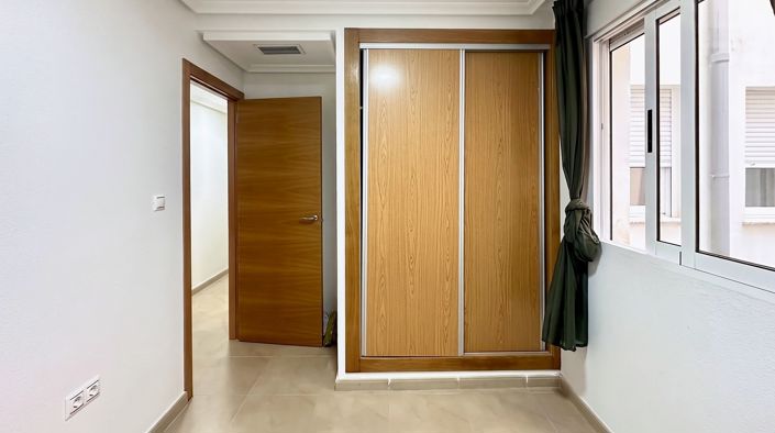 Image No.16-3 Bed Apartment for sale