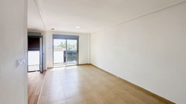 Image No.6-3 Bed Apartment for sale