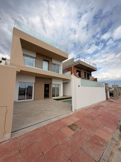 Image No.47-2 Bed Apartment for sale