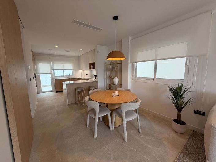 Image No.9-2 Bed Apartment for sale