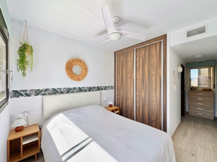 Image No.20-2 Bed Apartment for sale