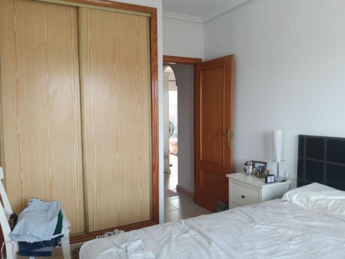 Image No.13-2 Bed Property for sale