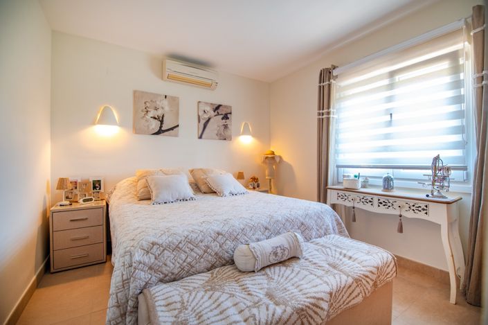 Image No.6-2 Bed Villa for sale