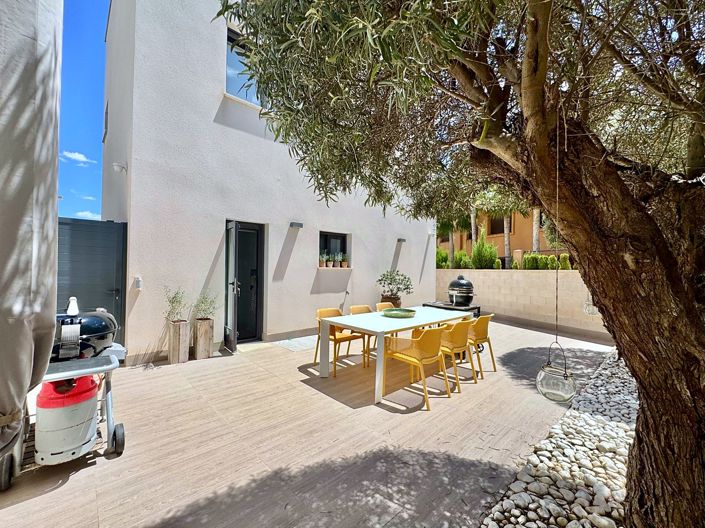 Image No.43-4 Bed Villa for sale