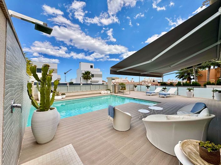 Image No.45-4 Bed Villa for sale