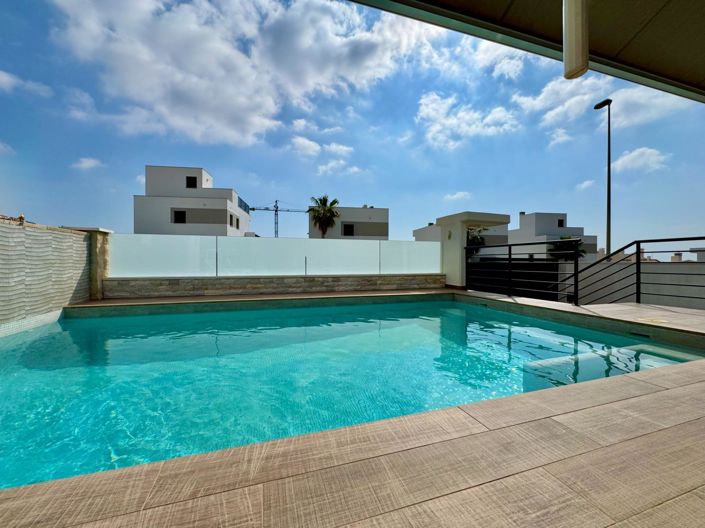 Image No.44-3 Bed Villa for sale