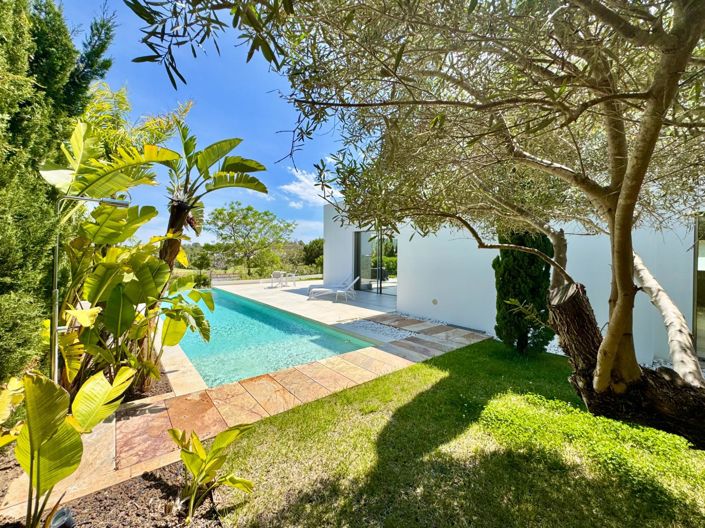Image No.42-3 Bed Villa for sale