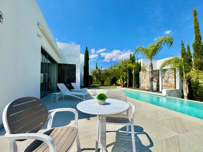 Image No.45-3 Bed Villa for sale