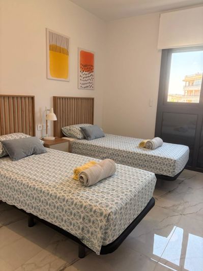 Image No.4-2 Bed Apartment for sale